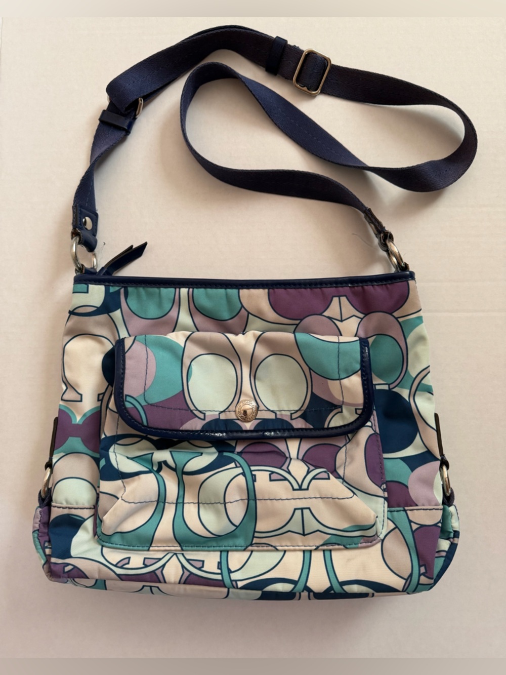 Vintage Coach Kyra Daisy Multicolor Signature Crossbody with Navy Trim